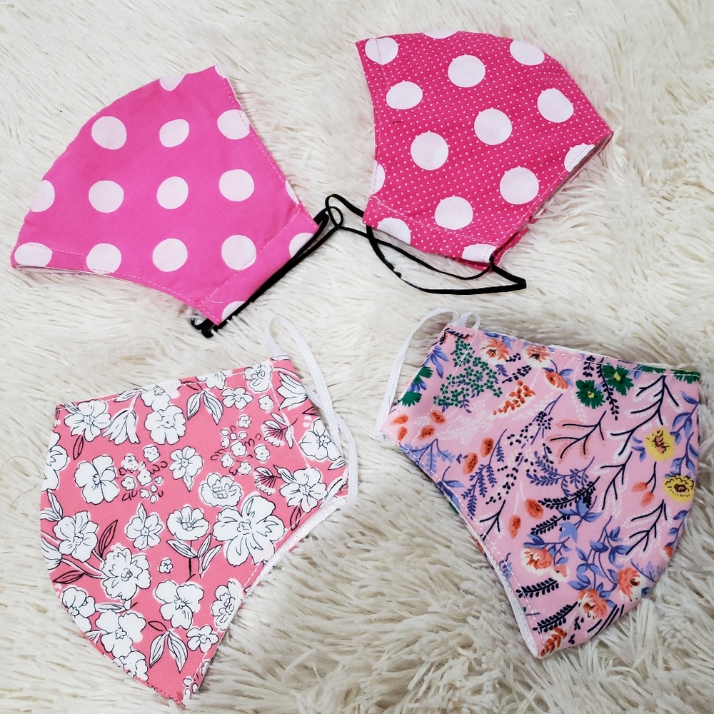 Lot of 4 masks floral